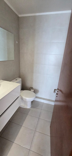 Arriendo Departamento NP 2D 2B 1E Re&ntilde;aca - Vi&ntilde;a Del Mar