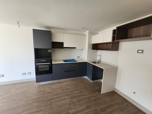 Arriendo Departamento O 2D en suite Walk-in cl&oacute;set 2B 1E Re&ntilde;aca - Vi&ntilde;a Del Mar