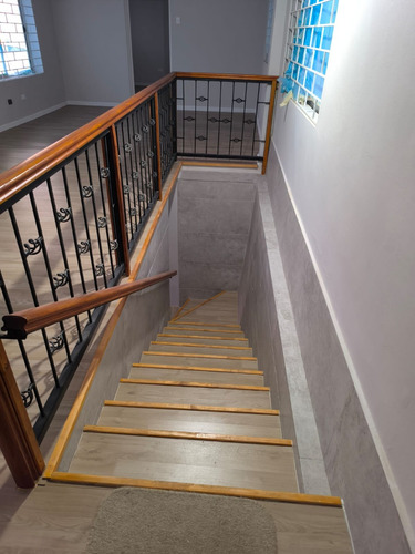 Venta Casa 4D 2B 4E 1B Miraflores - Vi&ntilde;a Del Mar