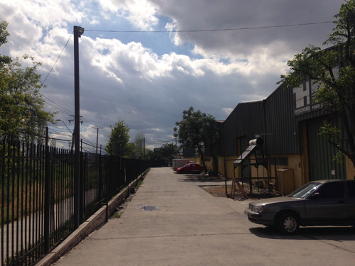 Bodega Industrial Av. Aeropuerto/ Lo Espejo. 