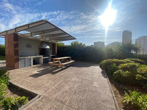 Arriendo Departamento O 2D Walk-in cl&oacute;set 2B 1E 1B Re&ntilde;aca - Vi&ntilde;a Del Mar