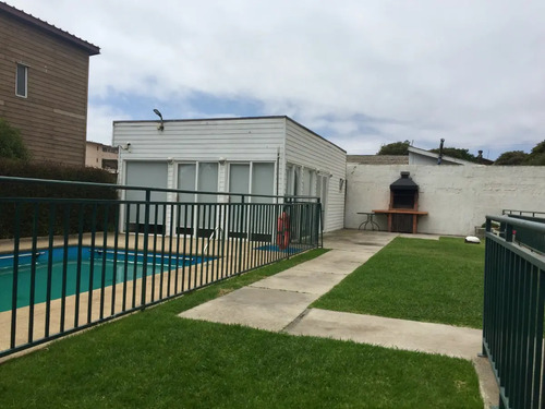 Venta Departamento SO 2D en suite Walk-in cl&oacute;set 2B 1E 1B Playa Amarilla - Conc&oacute;n