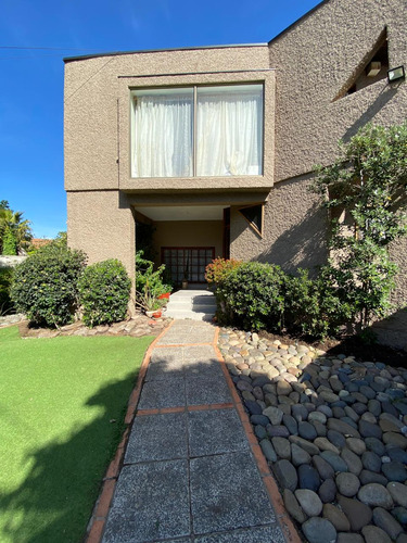 Venta Casa 5D 4B 3E Montemar - Conc&oacute;n