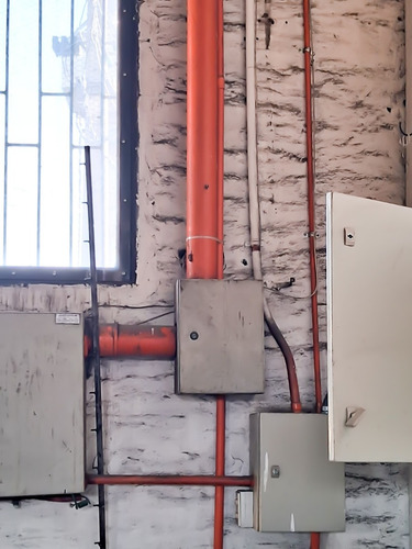 Galp&oacute;n 900 Mts En San Bernardo