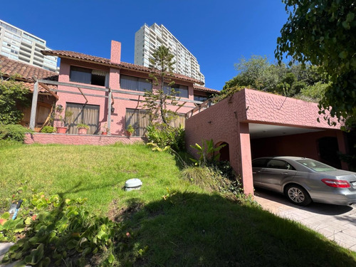 Venta Casa NP 7D en suite Walk-in cl&oacute;set 5B 4E 2B Re&ntilde;aca - Vi&ntilde;a Del Mar