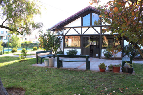 Arriendo Casa 4D en suite 3B 2E Los Romeros - Los Manantiales - Conc&oacute;n