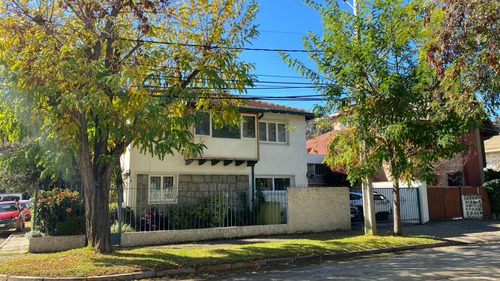 Venta Casa 5D en suite 4B 2E 1B Miraflores - Vi&ntilde;a Del Mar