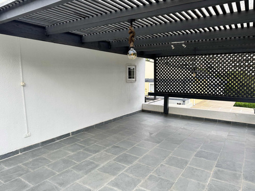 Arriendo Casa 5D 4B 2E 1B Re&ntilde;aca - Vi&ntilde;a Del Mar