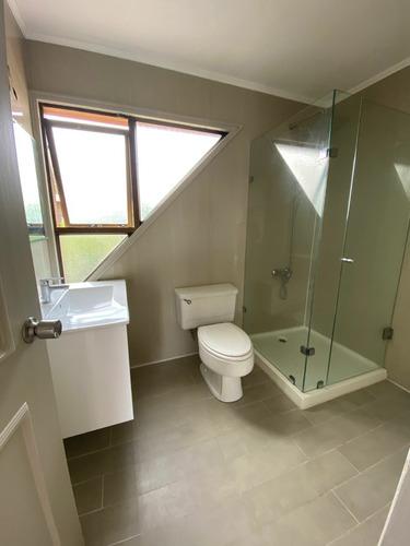 Venta Casa 5D 4B 3E Montemar - Conc&oacute;n