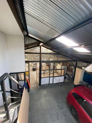 Se Arrienda Galp&oacute;n Industrial Con Patente 