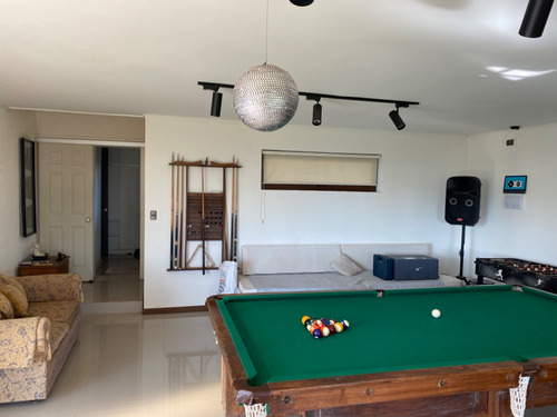 Venta Casa 5D en suite Walk-in cl&oacute;set 4B 3E  - Conc&oacute;n