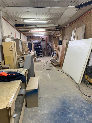 Galpon O Bodega , Trifasica Cerrado Muy Buena Seguridad , 