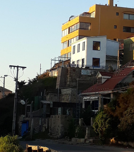 Arriendo Casa NP 4D 3B 1E Playa Amarilla - Conc&oacute;n