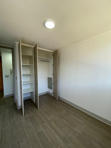 Arriendo Departamento N 2D en suite Walk-in cl&oacute;set 2B 1E Re&ntilde;aca - Vi&ntilde;a Del Mar