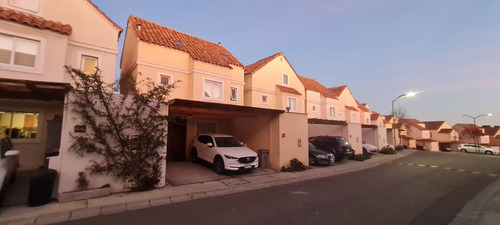 Arriendo Casa NP 3D en suite 4B 2E 1B Montemar - Conc&oacute;n