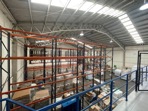 Excelente Bodega Con Oficinas En Condominio Industrial